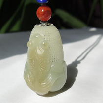 Dialect and Tian Jade random delivery special offer 148 yuan and final material green and white jade carved with fish hollow sachets A year after year