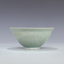 Song Ru kiln sky green glaze carved lotus petal pattern Red Tea Bowl antique porcelain antique old objects