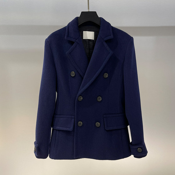 Woolen coat short double-button autumn and winter wool nis catwalk style
Woolen coat short double-button autumn and winter wool nis catwalk style