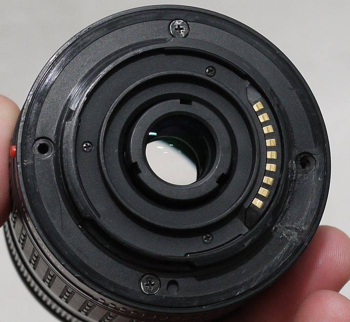 有问题的:奥林巴斯 e-30 数码单反相机;40-150mm 1:4-5.6 镜头