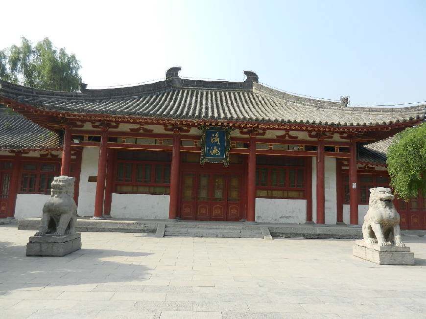 长安三大宫殿群之一,唐玄宗和杨贵妃长期生活在此