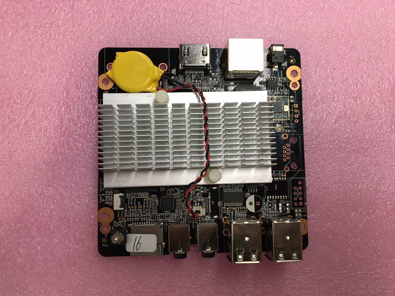 微型主板nano itx四核小主板z3735f/pico无风扇wifi蓝牙2g/16g