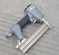 Shanghai International Hardware City Special Ou King nail gun air gun nail gun * pneumatic gun nail gun nail gun