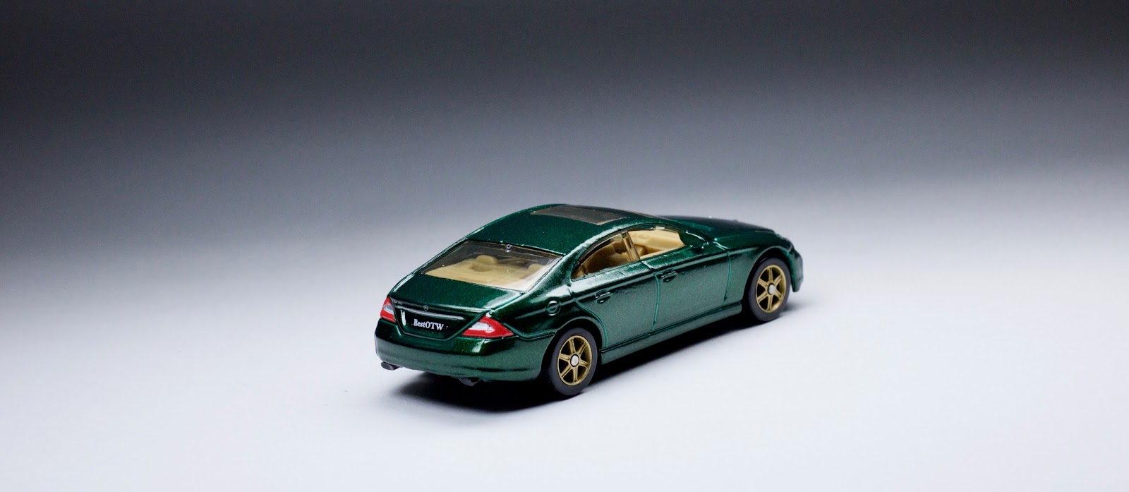 火柴盒matchbox正品合金车玩具车奔驰cls轿跑车胶胎精品车模