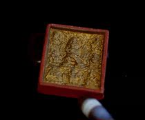 Tibet 17th century double body Dawei King Kong wipe the original color cinnabar lacquer gold authenticity