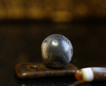 Tibetan Millennium White Mother Buddhas eye old pearl blue skin entangled silk agate inheritance treasures beautiful collection level