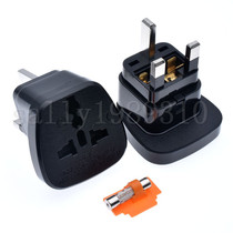 Large panel British with insurance conversion socket China Hong Kong Singapore Maldives universal conversion Black