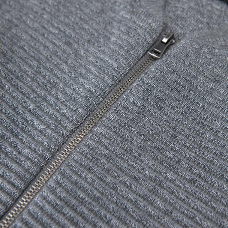 美特斯邦威2015秋装新款男立领肌理坑条毛织开衫吊牌价239