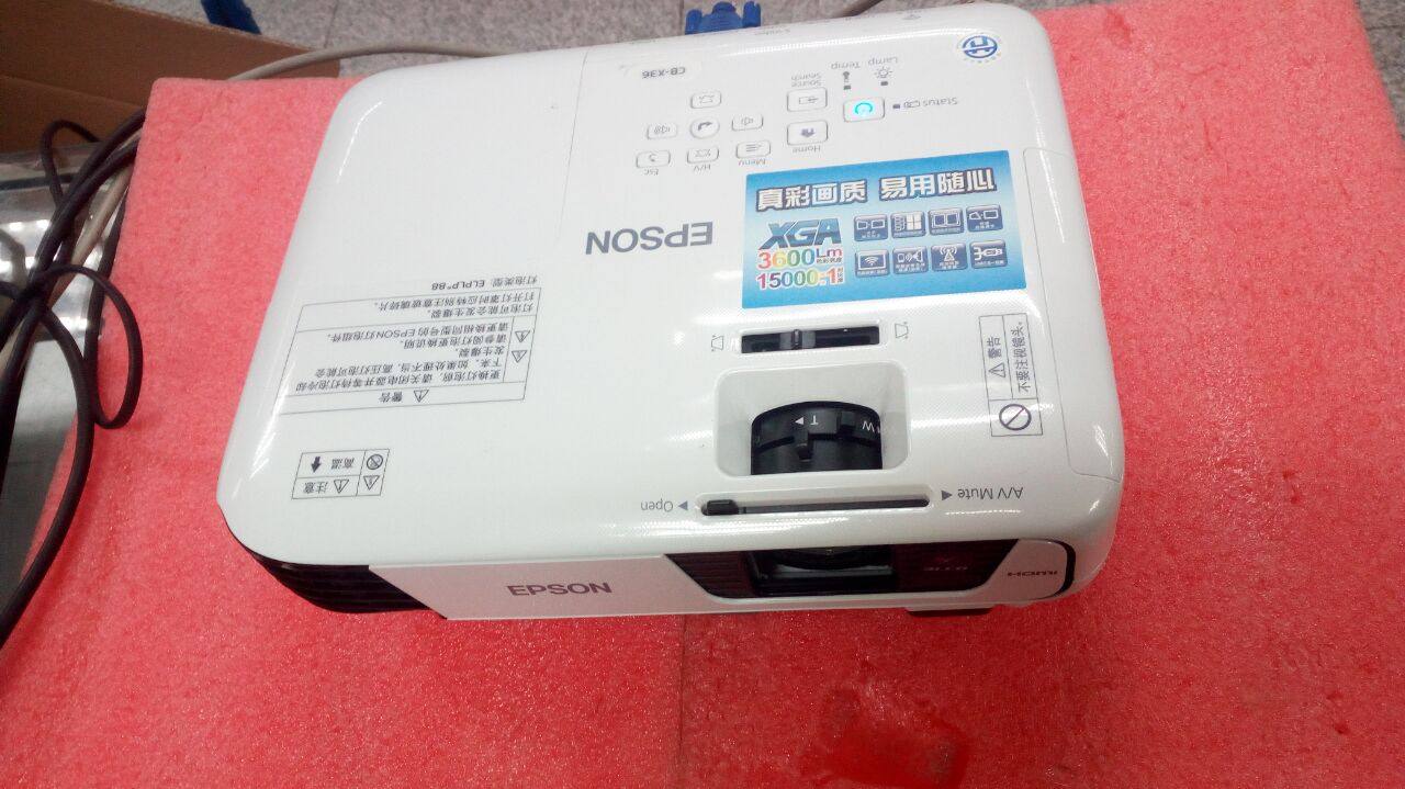 爱普生cb-s04 cb-x36二手投影机