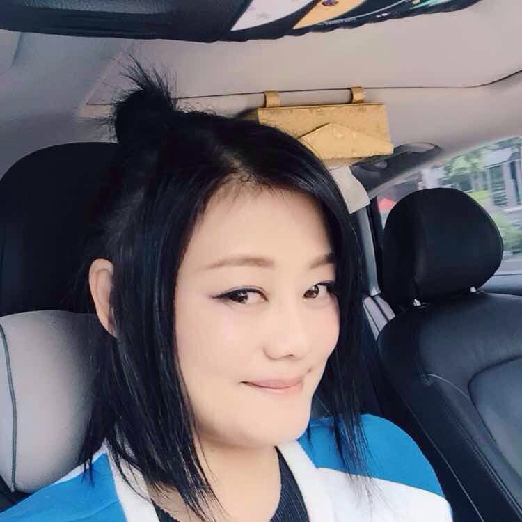 何静的店