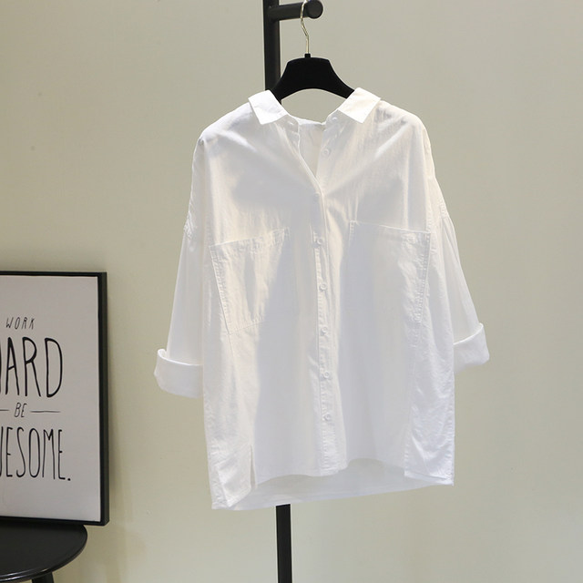 Double pocket white cotton shirt women 2020 autumn new Korean fan art back button shirt loose casual top Double pocket white cotton shirt women 2020 autumn new Korean fan art back button shirt loose casual top
