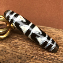 Tibetan Tianzhu Tibetan legend inlaid with silver tiger tooth Tianzhu natural agate chalcedony pulp oil necklace pendant