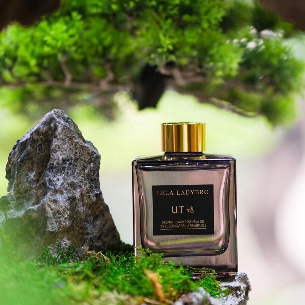 本色恩ut她持久净化天然香薰200ml