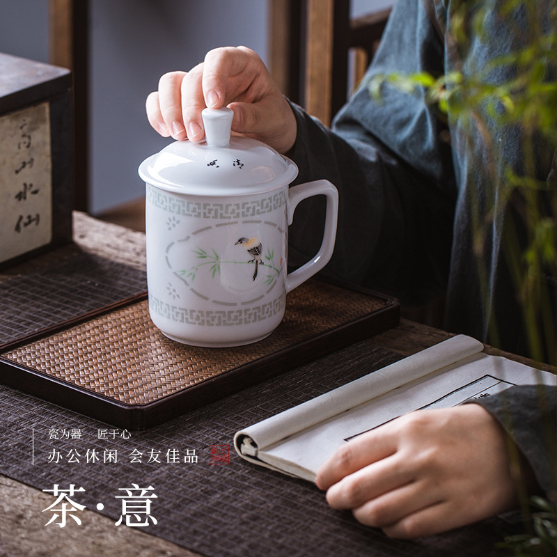 Jingdezhen and exquisite porcelain filtering cup office cup hand - made powder enamel restoring ancient ways with cover glass tea cup