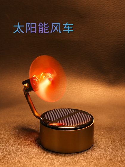새로운 창조적 인 태양열 자동차 풍차 금속 장식품 새로운 창조적 인 태양열 자동차 풍차 금속 장식품