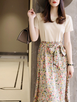 Japanese light luxury short-sleeved T-shirt dress summer vacation two-piece design comfortable waist lace-up floral hem mid-length skirt