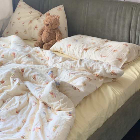 Cream-style Class A all-cotton aerobic double-layer yarn four-piece set mother-child breathable pure cotton gauze small and fresh Kitty cat
Cream-style Class A all-cotton aerobic double-layer yarn four-piece set mother-child breathable pure cotton gauze small and fresh Kitty cat