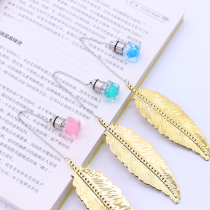 Metal creative luminous ball bookmark Chinese style leaf vein small fresh student bookmark Cute pendant bookmark