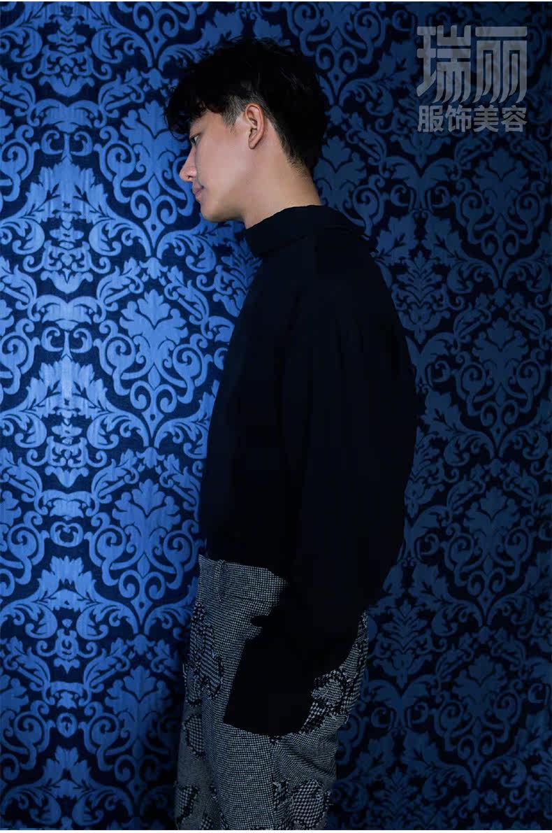 瑞丽服饰美容杂志2018年1月 黄轩封面