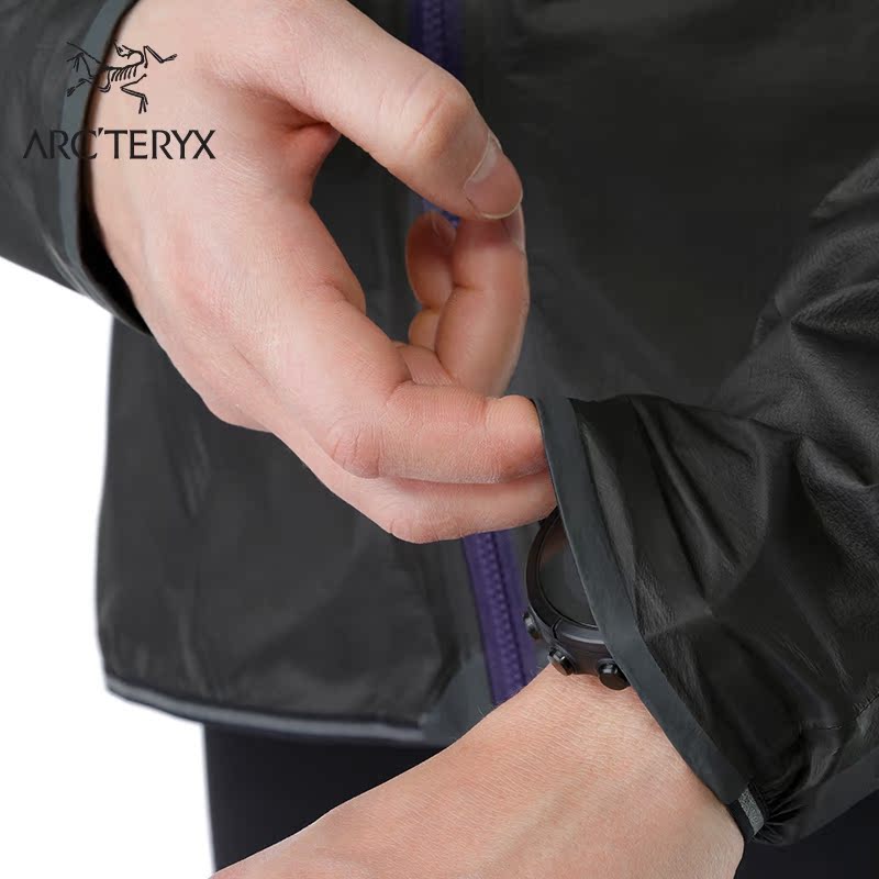 Arcteryx 始祖鸟女款防水防风透气轻便薄款硬壳冲锋衣 Norvan SL 