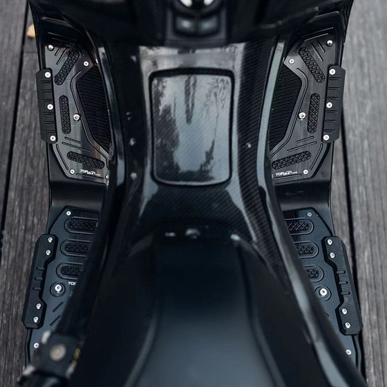 NMAX155 2020-2023에 적용 가능 수정 된 알루미늄 합금 풋 페달 페달 페달 페달 페달 패드 상단 및 하단 방지 방지 방지 보호 접착제. NMAX155 2020-2023에 적용 가능 수정 된 알루미늄 합금 풋 페달 페달 페달 페달 페달 패드 상단 및 하단 방지 방지 방지 보호 접착제.