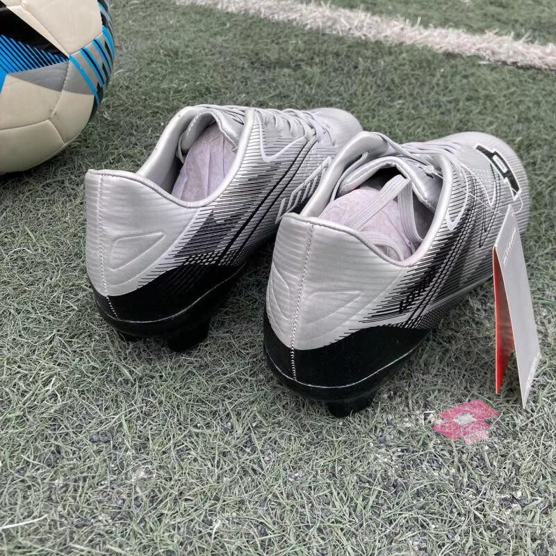 lotto 乐途 男子 足球鞋 球场运动训练鞋