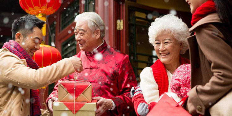 过年送礼选什么,送ta们更贴心