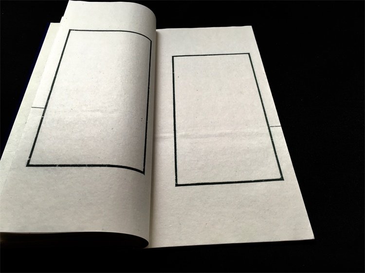 库存老连史纸印谱本(精美蓝布面,25页50面,深绿色木版水印格)