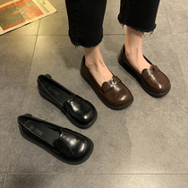 Small leather shoes female Inn Wind 2020 new net red fashion casual light mouth retro coarse heel Non-slip Bean Single Shoe Tide