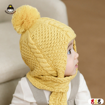 Newborn baby 0-6-12 months hand knitted wool ball wool cap hooded scarf Mens and womens baby hat autumn and winter