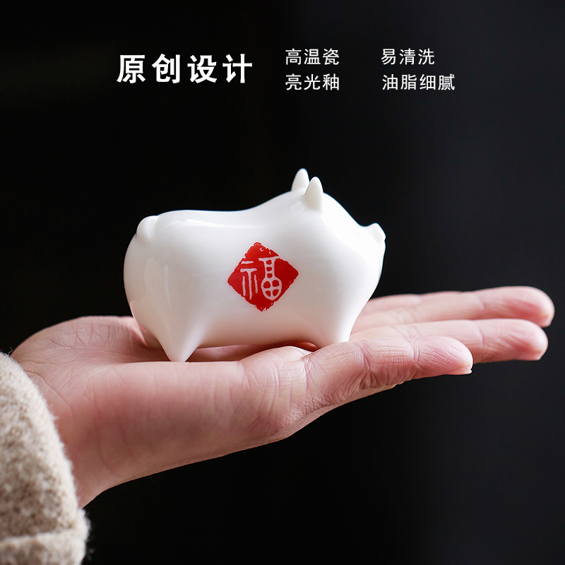 Su ceramic ceramic tea pet tea accessories with high white porcelain miniature pig home furnishing articles contracted decorate