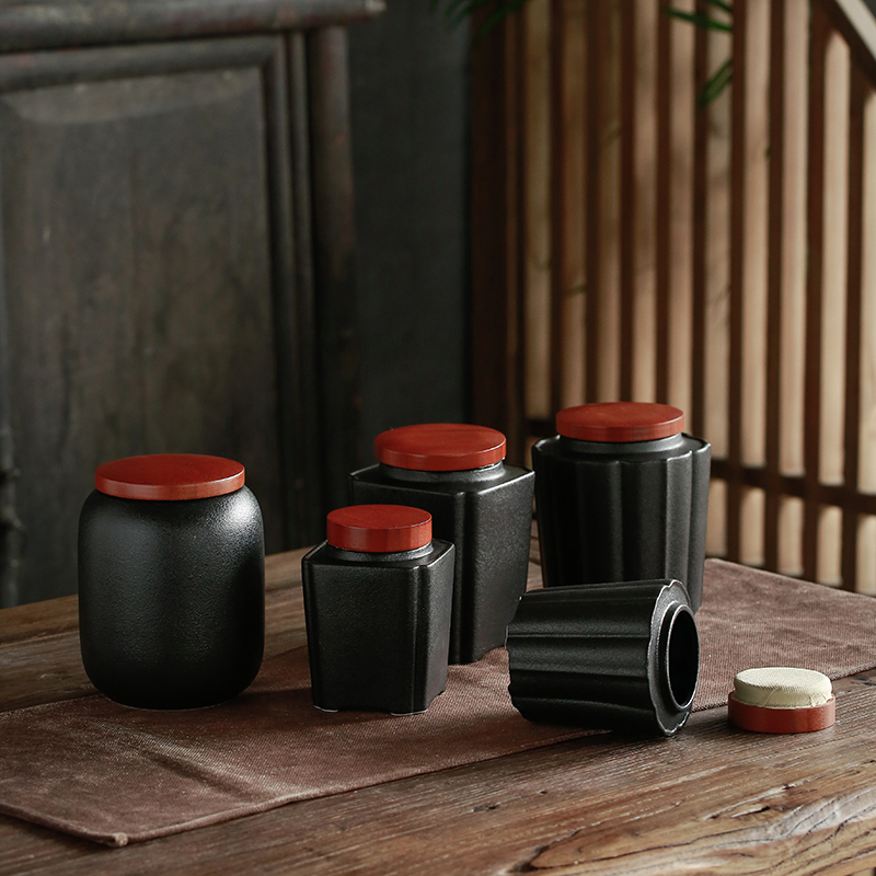 His black pottery tea pot home moistureproof Japanese ceramic sealed as cans of green tea tin, tea POTS