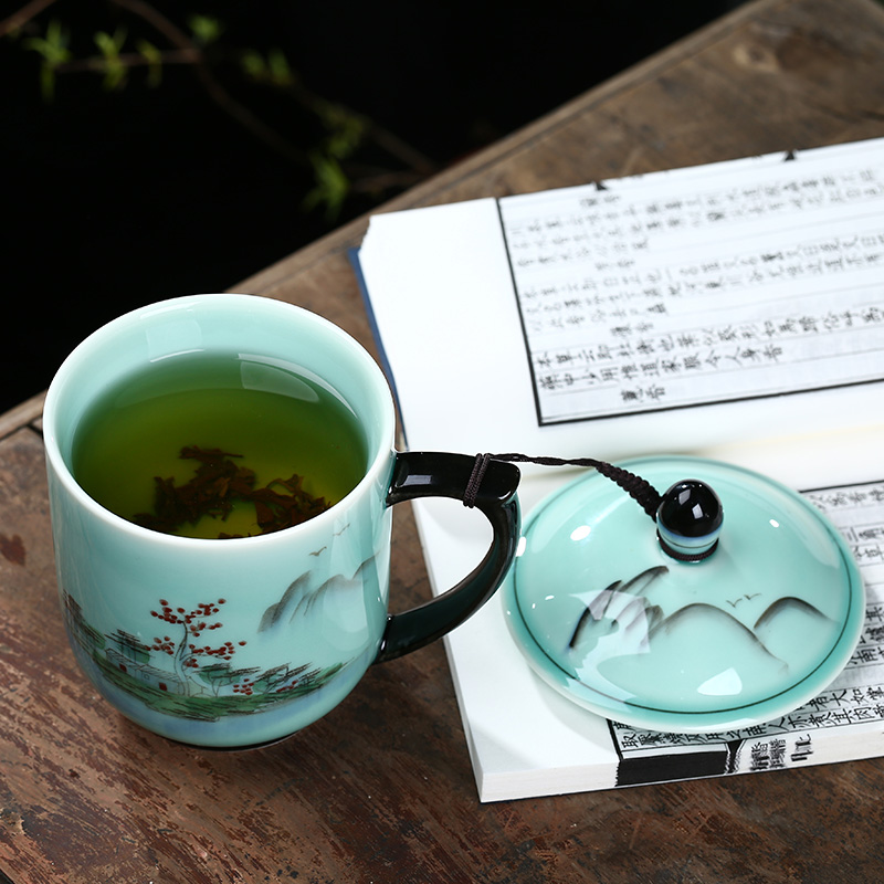 Large capacity ceramic cup with cover the boss celadon hand - made personal office gift cups cup cup single cup tea cup