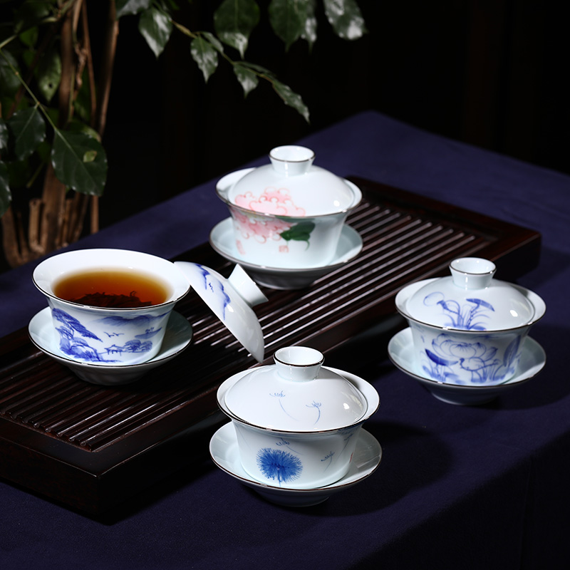 Jingdezhen ceramic large tureen tea cups household in a bowl of hand - made celadon three bowl cover cup tea bowl