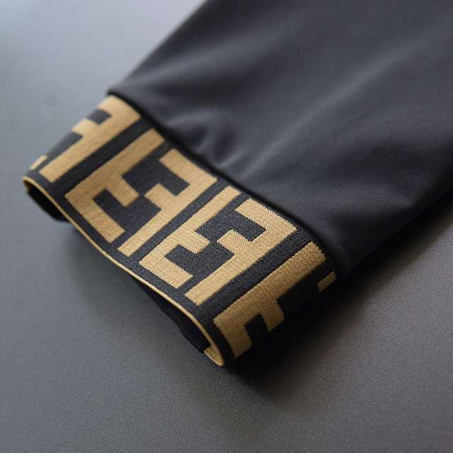 Sports pants men's casual pants summer thin section cropped feet cropped pants slim feet ice silk pants male Korean version of the trend Sports pants men's casual pants summer thin section cropped feet cropped pants slim feet ice silk pants male Korean version of the trend