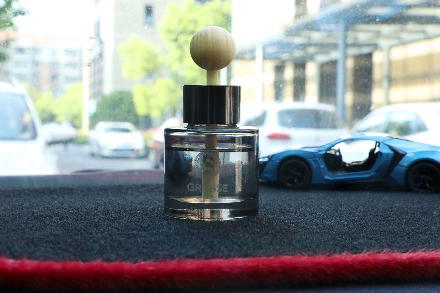 夏季常备车内好物,这三个最值得mark12