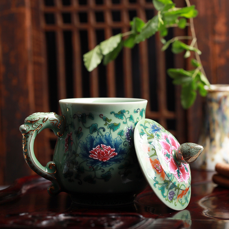 Red xin celadon coloured drawing or pattern with cover cup cup cup longfeng couples lovers cup sample tea cup business