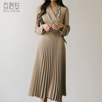 Bailuoan long sleeve dress womens autumn New temperament socialite long lace thin pleated skirt big swing skirt
