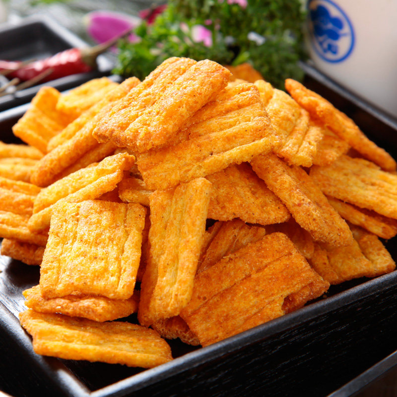 安徽特产农家手工玉米锅巴 香辣味休闲零食膨化