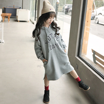 Girls Spring and Autumn Sweatshirt 2021 New Korean version of the big child foreign style thin velvet hooded top long little girl tide