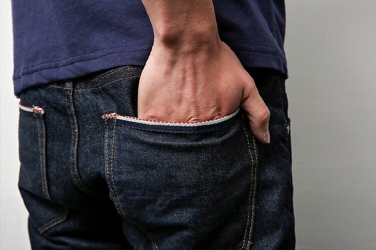 2015春款日系复古单宁刺耳字母刺绣修身小脚裤原色男牛仔裤p95-电商