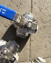 Stainless steel threaded four-way ball valve Q16F-16P full size 304 high platform internal threaded ball valve reversing switch