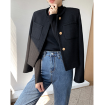 Small fragrant wind coarse flowers Short coat Girl 2022 Spring new Korean version loose High-sense suit Short-style jacket