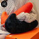 Nike Swoosh 로고 회원 생일 한정 후크 블랙 오렌지 스웨이드 베개 등받이 쿠션 OG021 Nike Swoosh 로고 회원 생일 한정 후크 블랙 오렌지 스웨이드 베개 등받이 쿠션 OG021