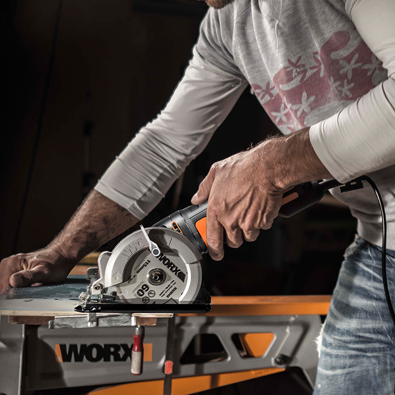 威克士迷你电锯wx423 电圆锯 木工锯 切割机 家用diy装修电动工具