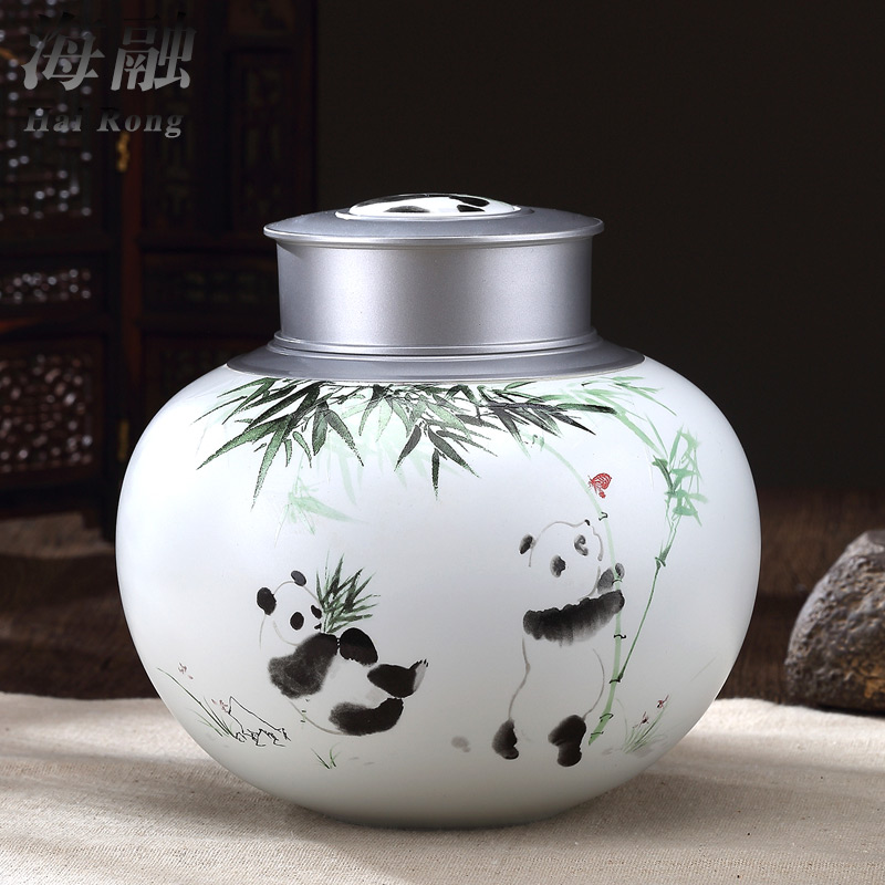 Creative ceramic seal tea jars of child small storage tank pu 'er tea containers of portable kung fu tea set