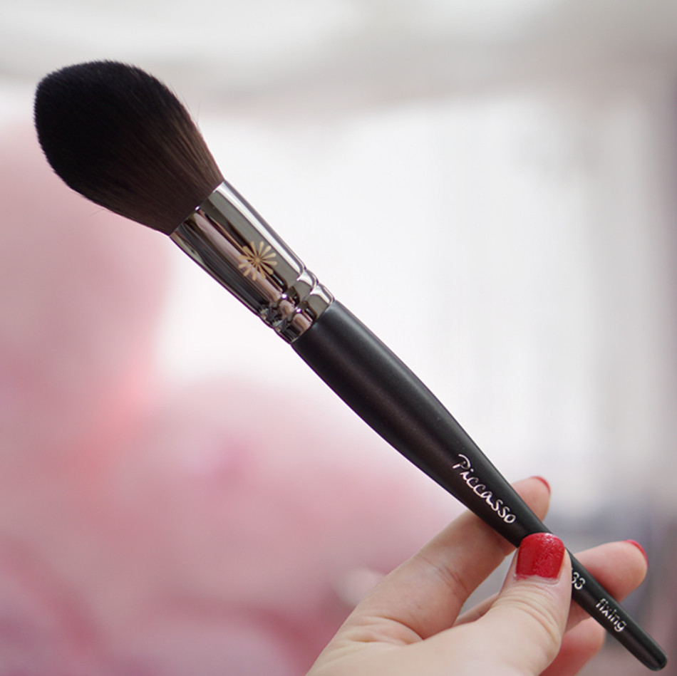 不到100化妆刷,化出不一样的妆