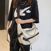 Dark Black Wind Skew Satchel Bag Woman 100 hitched Port Wind Shuai Salt Department Adolescent Girl Tide Large Capacity Student Satchel Bag