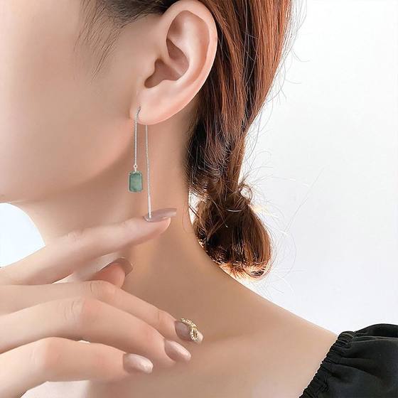 925 Sterling Silver Natural Jade Jade A-Grade Ping Wuwu 브랜드 Ear Wire Genuine Jade 여성 고급 귀걸이 새로운 스타일 925 Sterling Silver Natural Jade Jade A-Grade Ping Wuwu 브랜드 Ear Wire Genuine Jade 여성 고급 귀걸이 새로운 스타일