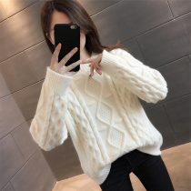 Low-collar white sweater women 2021 new autumn and winter clothes loose outside wear twist knitted base shirt thick top